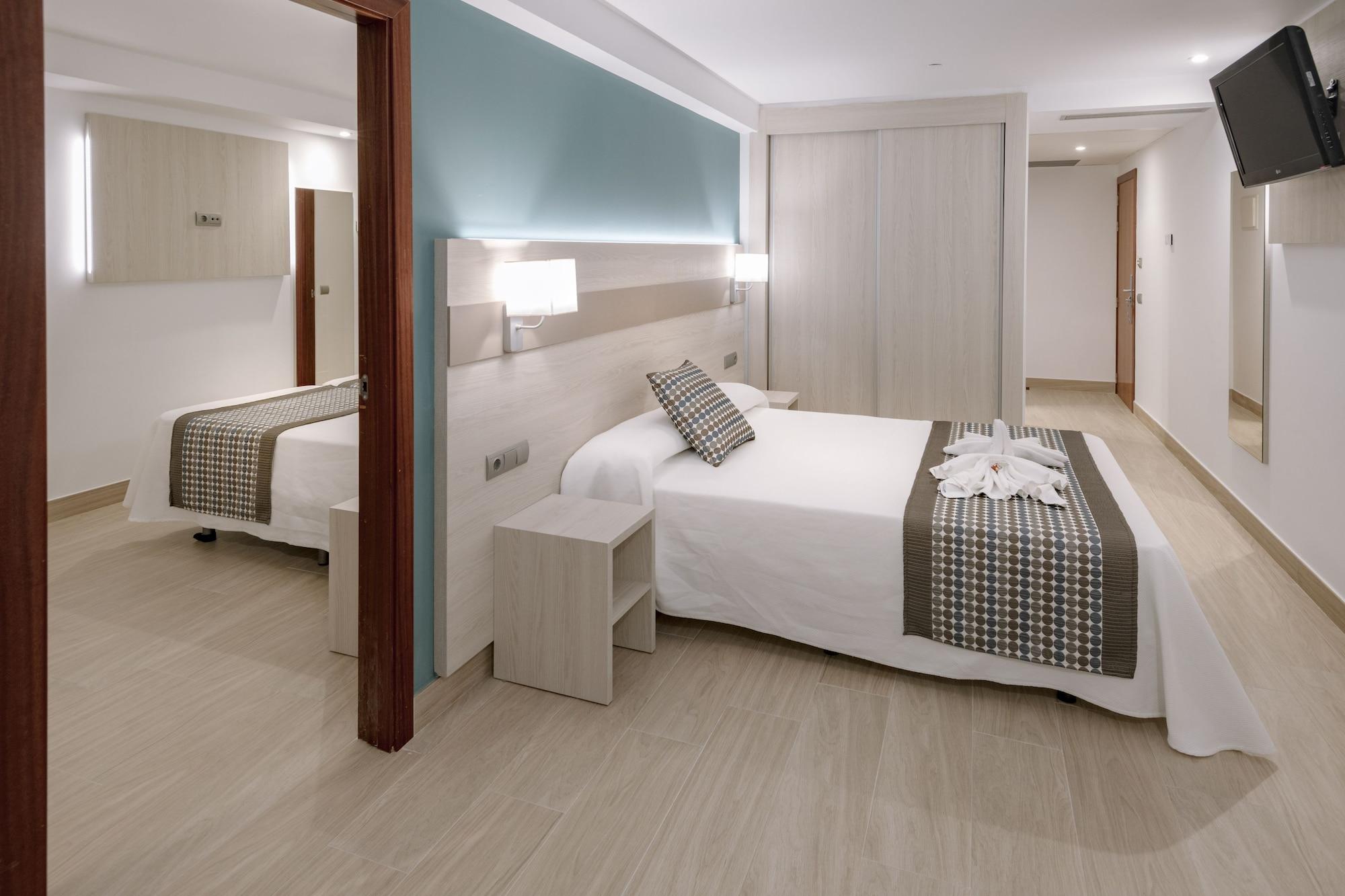 4R Miramar Calafell Hotell Exteriör bild