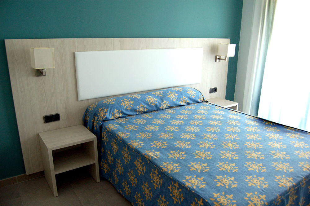 4R Miramar Calafell Hotell Exteriör bild