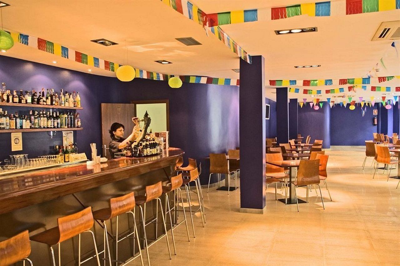 4R Miramar Calafell Hotell Exteriör bild